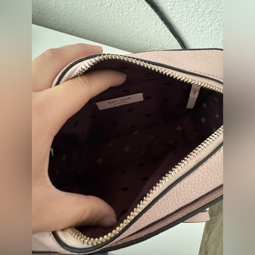 KATE SPADE CB💕 - Picture 4 of 5
